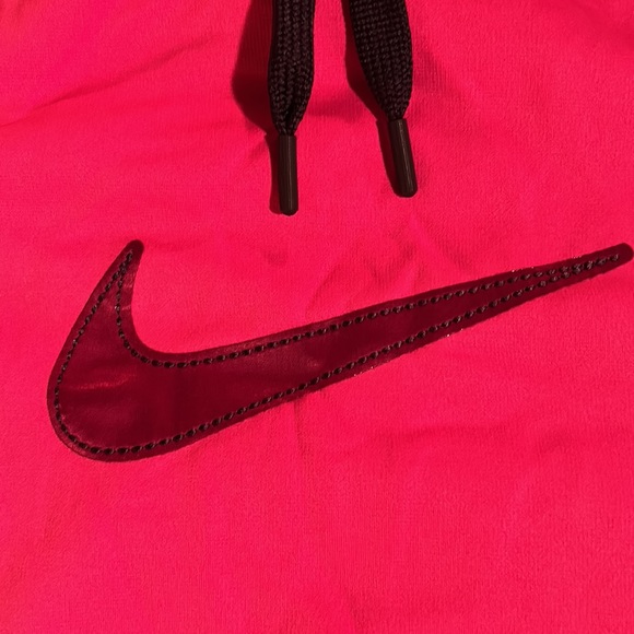 Nike therma fit women’s hoodie size large - Picture 2 of 5